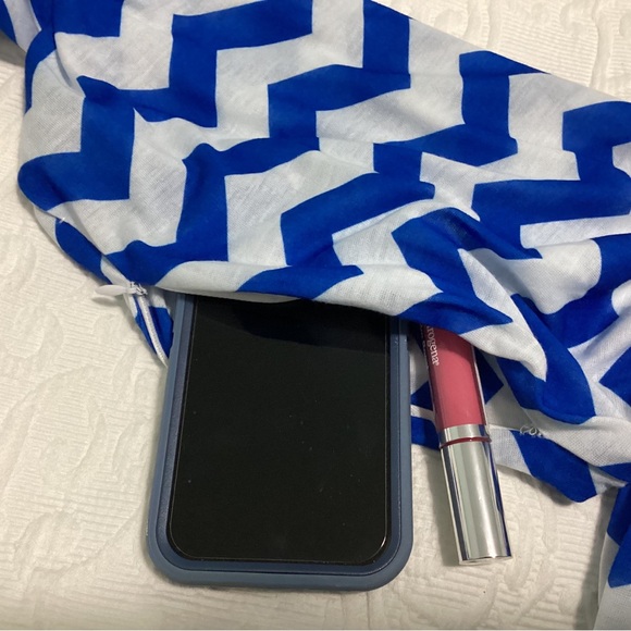 Blue & White Chevron Scarf with Zipper Pocket & Scarf Holder - Picture 8 of 11